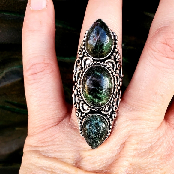 New Ruby in Zoisite 925 Silver Statement Ring. - Picture 9 of 15